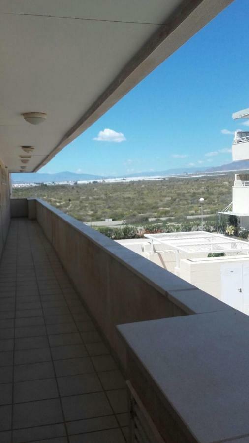 Habitaciones En Casa Compartida Retamar المرية المظهر الخارجي الصورة