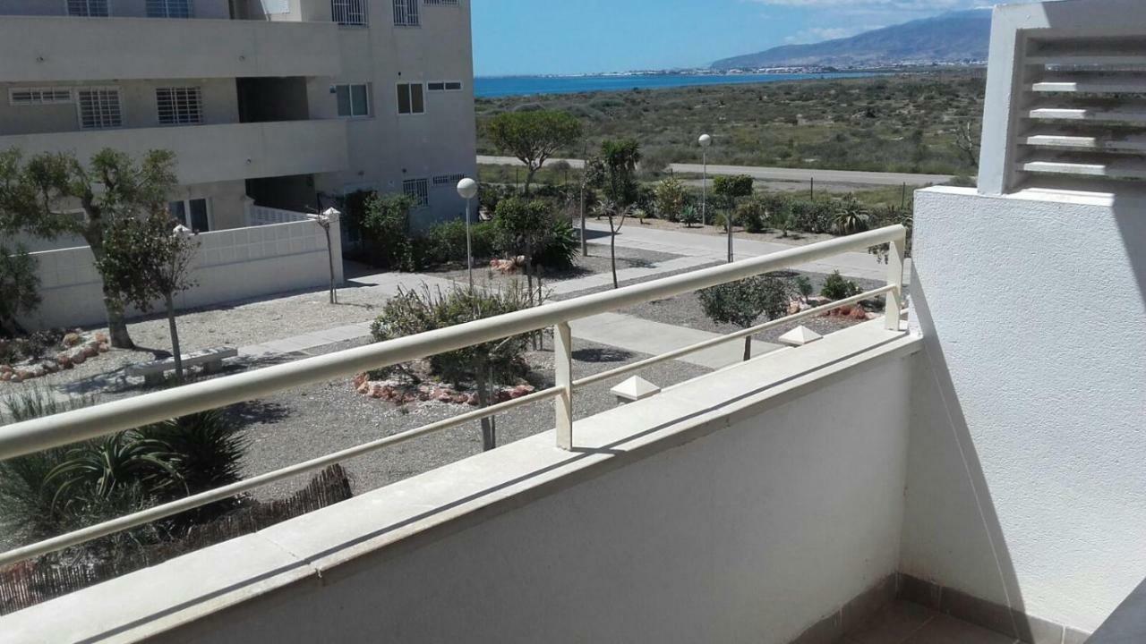 Habitaciones En Casa Compartida Retamar المرية المظهر الخارجي الصورة
